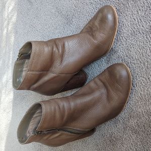 💕BP leather ankle boots